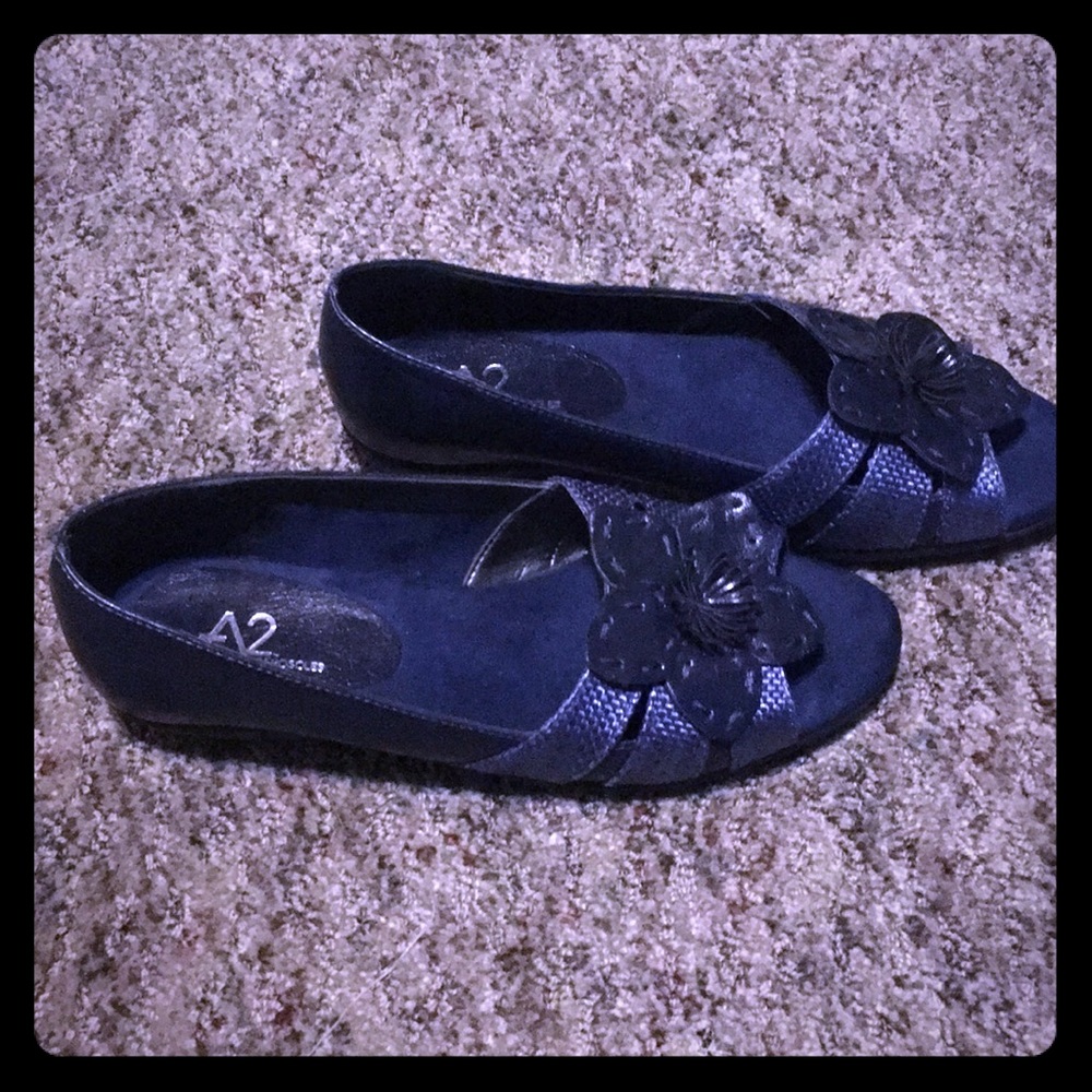 Navy A2 by Asrosole peep toes